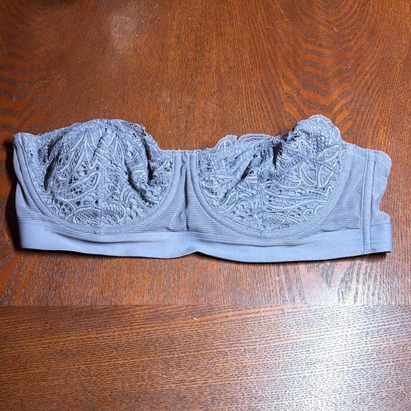 LIVELY- Elegant Lace Bandeau Bra - Blue 36C - Picture 1 of 4